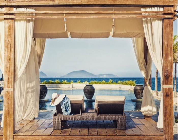 Top 5 resort có view đẹp, giá cả hợp lí đang gây bão trên Instagram mùa hè này đây!