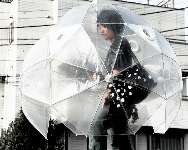 
Chiếc ô đến từ tương lai.