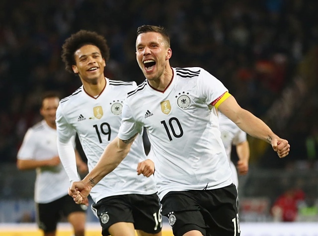 
"Những cỗ xe tăng" Đức vẫn đang đứng trên đỉnh bóng đá thế giới.
