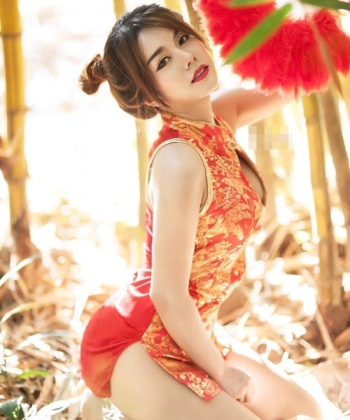 Cô hot girl Thái Lan gây chú ý bởi thân hình nóng bỏng