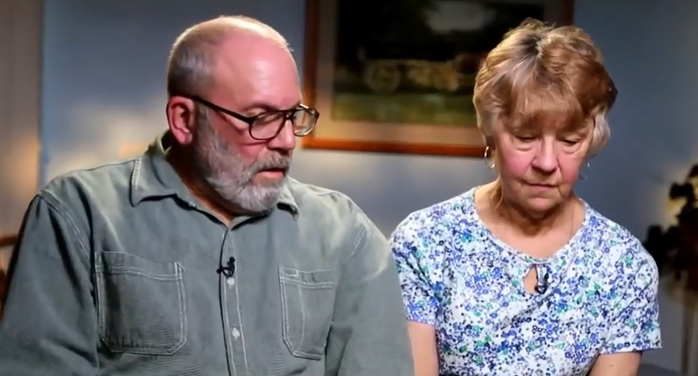 
Ông bà Charles và Kendy kể về việc đánh mất con gái vì "Hội Thánh Đức Chúa Trời". Ảnh: Today Show.