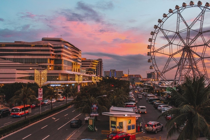 
Cảnh hoàng hôn phủ đỏ cả thành phố ‘nao lòng người’ ở thủ đô Manila.