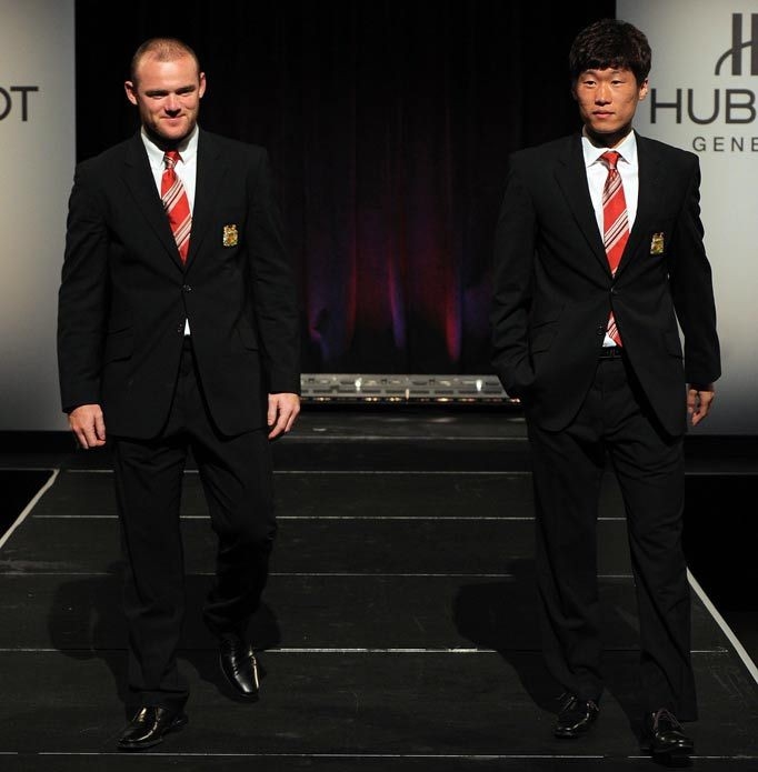 
 Wayne Rooney và Park Ji Sung cũng từng trình diễn cho nhà Hublot.​