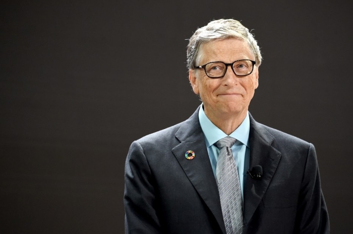 
Bill Gates đứng đầu bảng nam...