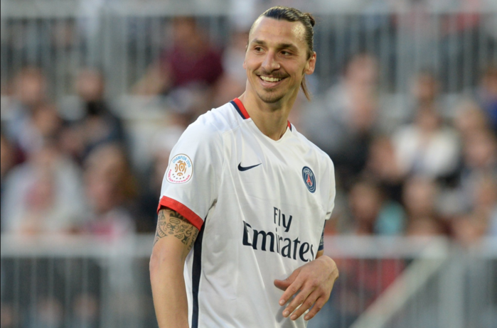 
Mùa bóng cuối của mình ở nước Pháp, Zlatan ghi đến 50 bàn chỉ sau 51 trận cho Paris Saint Germain. Phong độ làm bàn chói sáng này góp phần quan trọng mang về "hattrick danh hiệu" giải quốc nội (bao gồm Ligue 1) cho đội chủ sân Công viên các hoàng tử mùa bóng 2015/16. Anh cũng trở thành chân sút vĩ đại nhất trong lịch sử CLB PSG (156 bàn) trước khi Cavani phá kỷ lục này ở mùa giải 2017/18 (hiện tại Cavani đã có 166 bàn).