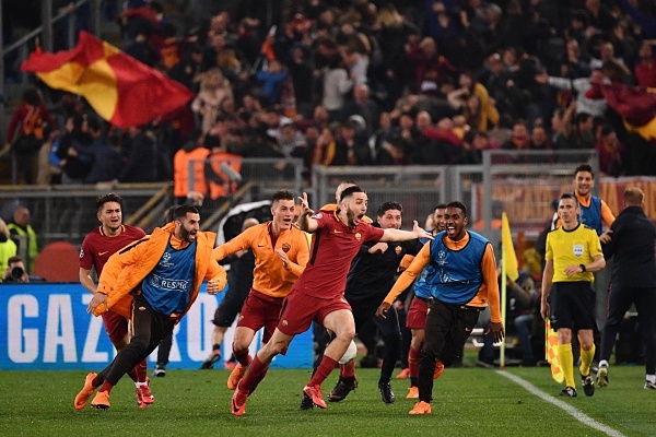 
Thắng Barcelona đến 3-0 ngay trên sân nhà Olimpico, AS Roma đã tạo nên "cú sốc" cho toàn Châu Âu và xứng đáng đi tiếp vào bán kết.