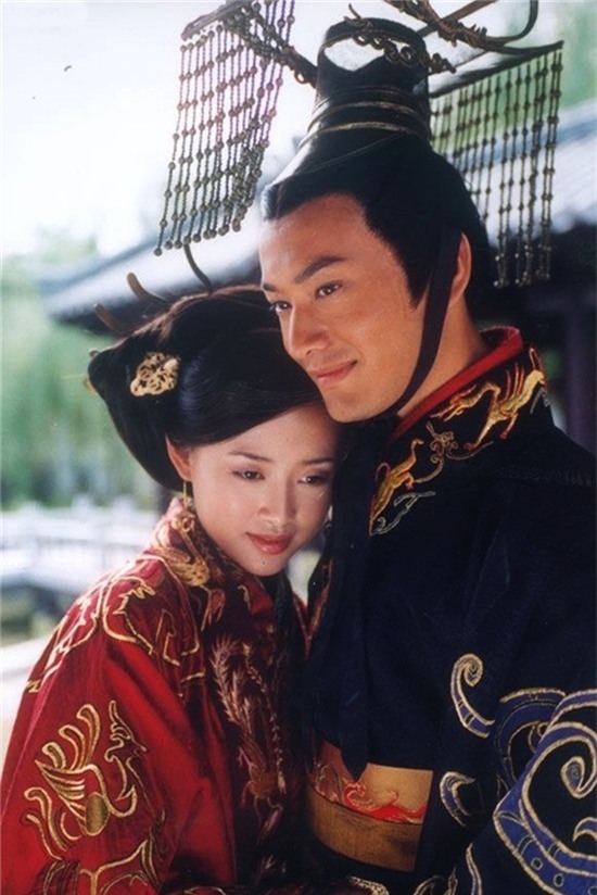 
Huỳnh Hiểu Minh nổi tiếng nhanh chóng sau vai diễn Hán Vũ Đế.