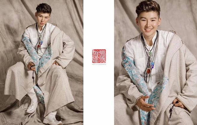 Yan - Hình ảnh đậm chất truyền thống Mông Cổ của anh chàng.