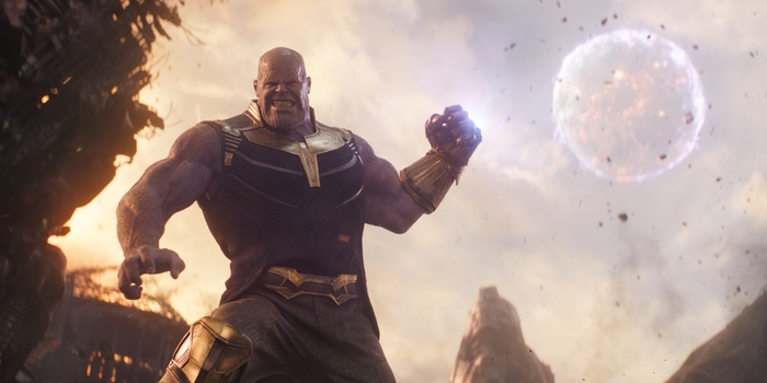 
Avengers: Infinity War: Thanos: "Đẻ ít thôi!" hoặc hoa mỹ hơn là: "Dù gái hay trai, chỉ hai là đủ!"