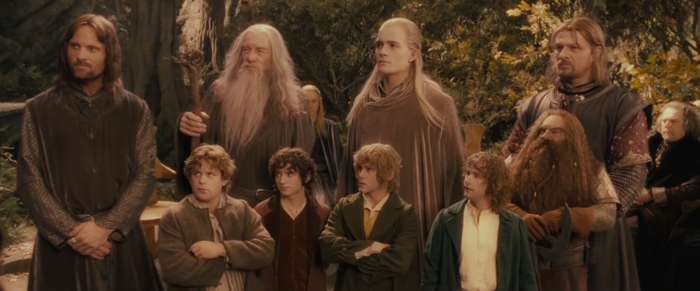 
The Lord of the Rings: Một nhóm người bệ rạc đi bộ khắp New Zealand chỉ để vứt một cái nhẫn.