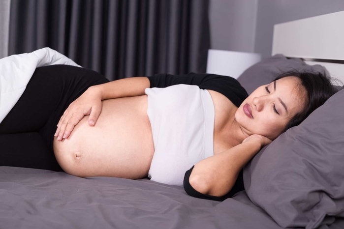 
Phụ nữ mang thai thường xuyên đi tiểu vào ban đêm.