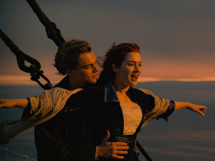 
Rồi bạn sẽ còn được sống với những khoảnh khắc lãng mạn giống như trong phim Titanic nữa chứ.