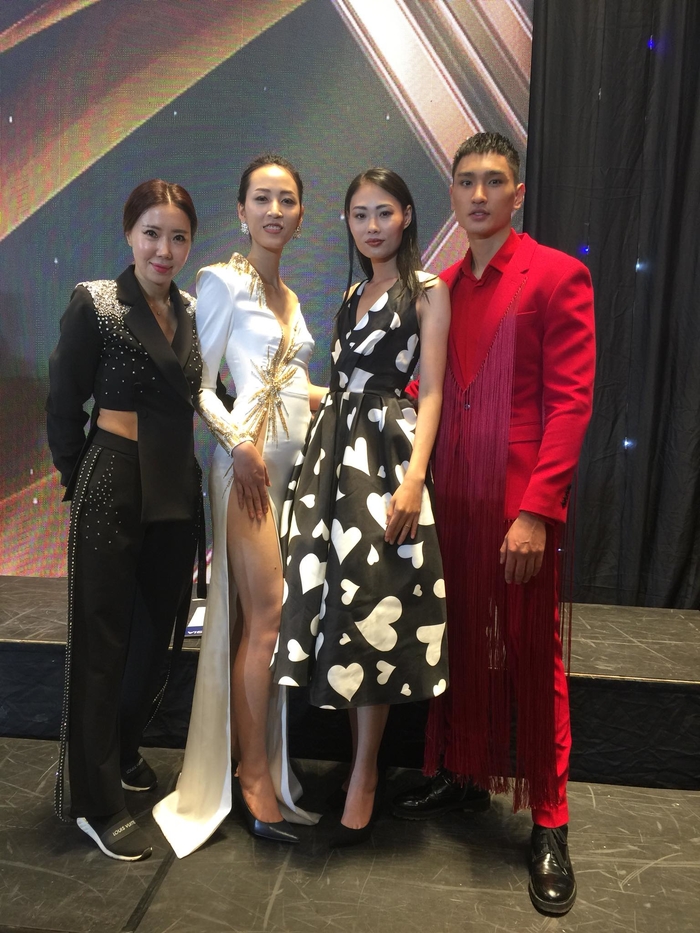 Quán quân Vietnam's Next Top Model âm thầm nhận giải Asia Model Awards 2018 ở Hàn