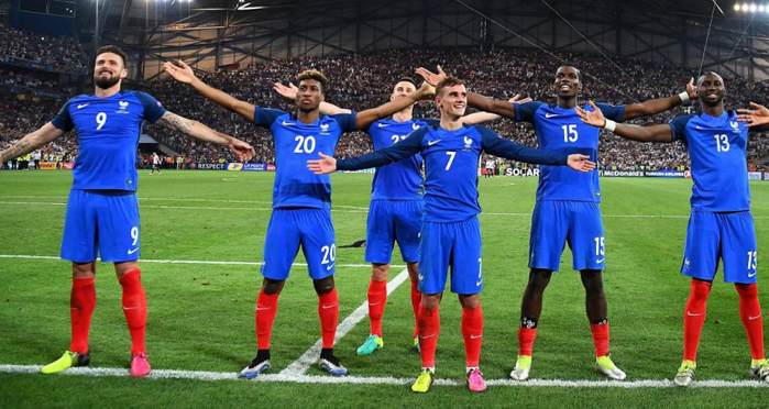 
Pháp đang là ứng cử viên cho chức vô địch với đội hình trẻ trung và tài năng.