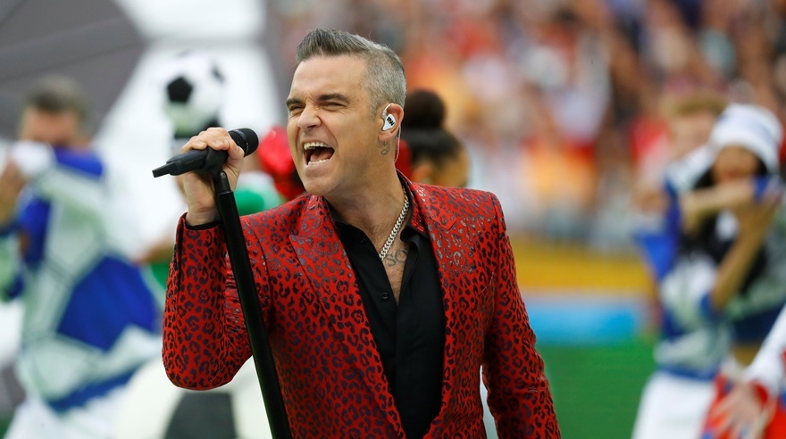 
Robbie Williams là nhân vật chính của phần nhạc hội khai mạc World Cup 2018.