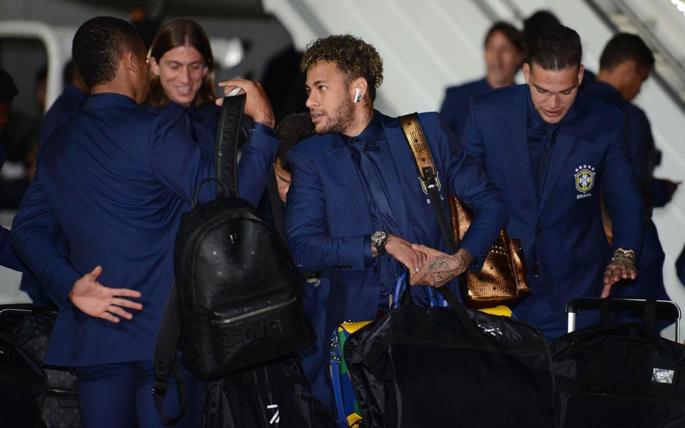 
Cậu bé vàng Neymar vẫn mang cả hy vọng của người dân Brazil tại World Cup 2018.