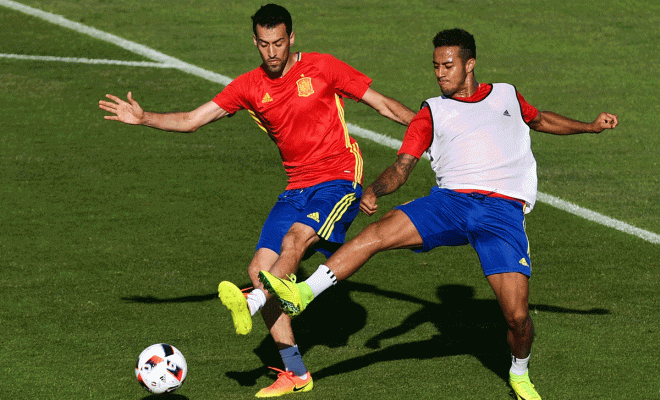 
Busquets và Thiago sẽ là cặp tiền vệ trung tâm của ĐT Tây Ban Nha.