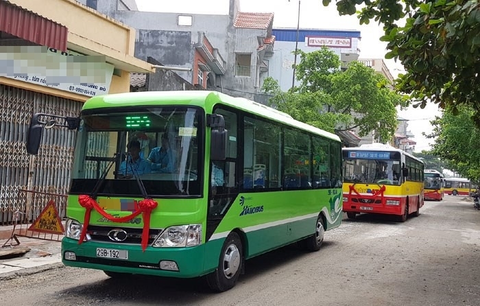 
Hà Nội mở thí điểm 3 tuyến buýt mini dùng để di chuyển tại các tuyến phố nhỏ trong năm 2018 (Ảnh minh họa)