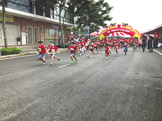 HOT: Sự kiện Famlily Fun Run 2018 thu hút hơn 400 gia đình tham dự