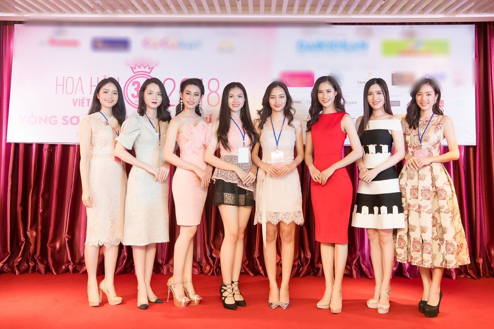 Lộ diện những thí sinh đầu tiên vào chung khảo phía Nam của Hoa hậu Việt Nam 2018