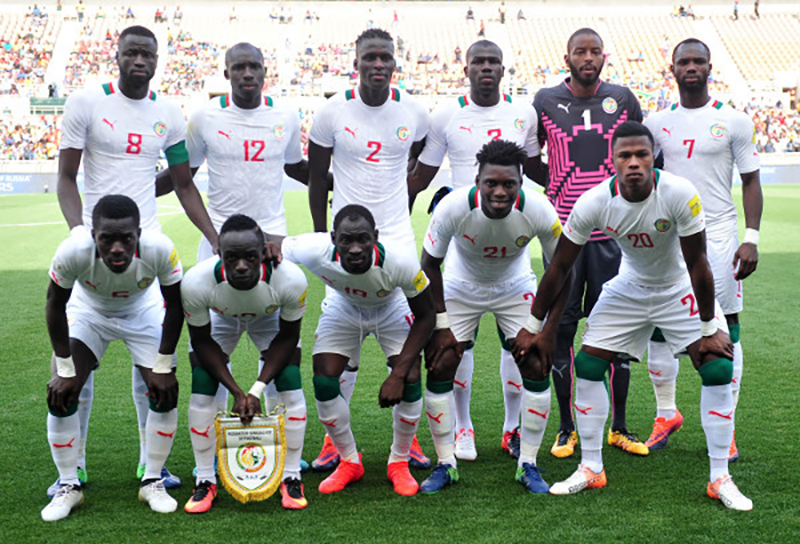 
Trong khi đó, cả 23 cầu thủ trong thành phần tham dự World Cup 2018 của ĐT Senegal đều đang "xuất ngoại" khi không có ai đang thi đấu ở giải VĐQG trong nước. Đa số các cầu thủ Senegal đều thi đấu ở những giải đấu hàng đầu châu Âu, chính vì thế sức mạnh của đội tuyển châu Phi này sẽ là một ẩn số tại World Cup 2018.