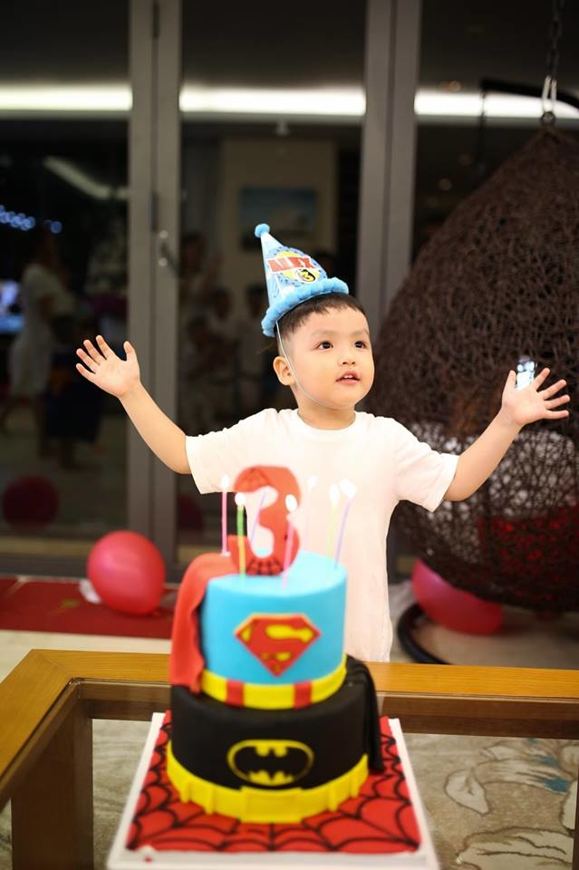 Tâm Tít và chồng đại gia tổ chức sinh nhật hoành tráng cho con trai 3 tuổi - Tin sao Viet - Tin tuc sao Viet - Scandal sao Viet - Tin tuc cua Sao - Tin cua Sao