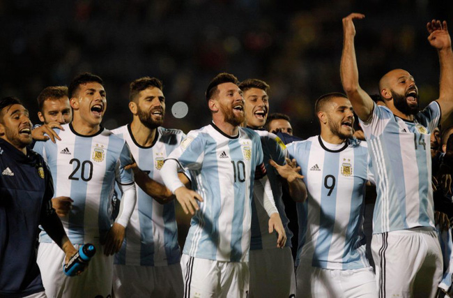 
Giá trị thực sự của đội tuyển Argentia đến từ hàng tấn công với sự hiện diện của những cái tên "siêu đẳng" như Lionel Messi, Sergio Aguero, Angel Di Maria hay Paulo Dybala. Messi chắc chắn là cái tên được định giá cao nhất với giá trị lên đến 162 triệu bảng. Chắc chắn chức vô địch World Cup 2018 sẽ là niềm khao khát lớn nhất của siêu sao đang thi đấu cho Barcelona trong suốt sự nghiệp vĩ đại của mình.