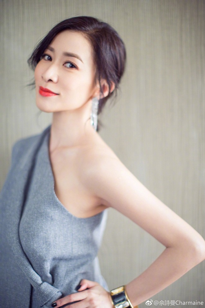 Chiêm ngưỡng nhan sắc đã bước qua tuổi U50 của diễn viên TVB Xa Thi Mạn