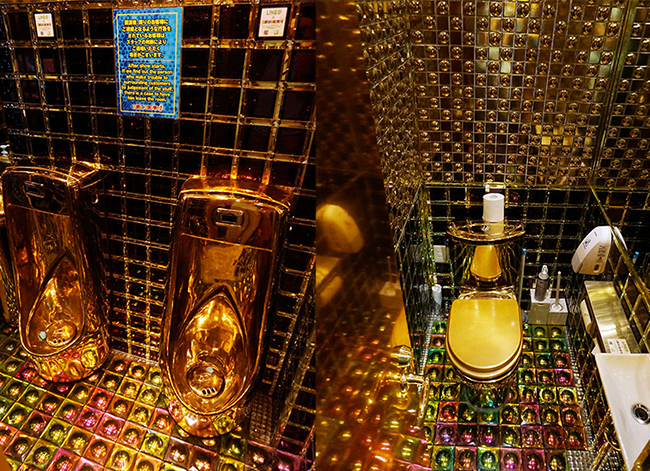 
Phòng vệ sinh ở nhà hàng Robot, Tokyo toàn bộ được dát bằng vàng 18 carat. Khi việc đi ị cũng phải thật sang!