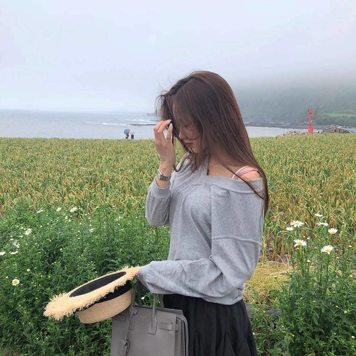 Với một vẻ ngoài chuẩn không cần chỉnh và một nhan sắc xinh đẹp, Hot girl xứ kim chi kangeunwook đã khiến hàng triệu thanh niên phải mê mẫn trước nhan sắc tựa thiên thần của mình. Với một vẻ ngoài chuẩn không cần chỉnh và một nhan sắc xinh đẹp, Hot girl xứ kim chi kangeunwook đã khiến hàng triệu thanh niên phải mê mẫn trước nhan sắc tựa thiên thần của mình.