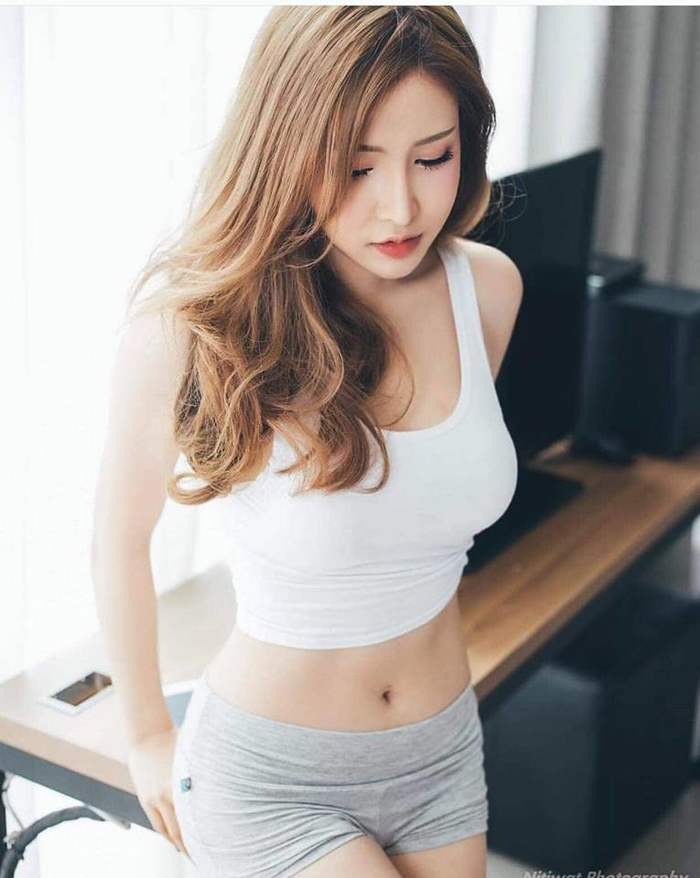 Hot girl xứ chùa Vàng Thái Lan Pannachika Chaikawin với nhan sắc xinh đẹp dễ thương đã làm tan chảy hàng triệu trái tim.
Hot girl xứ chùa Vàng Thái Lan Pannachika Chaikawin với nhan sắc xinh đẹp dễ thương đã làm tan chảy hàng triệu trái tim.
