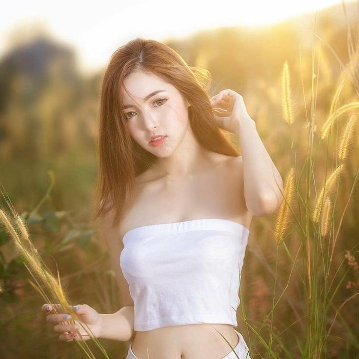Hot girl xứ chùa tháp Thái Lan Theejuna Romsakul với nhan sắc xinh đẹp đã làm tan chảy hàng triệu trái tim qua loạt ảnh siêu dễ thương của mình. Hot girl xứ chùa tháp Thái Lan Theejuna Romsakul với nhan sắc xinh đẹp đã làm tan chảy hàng triệu trái tim qua loạt ảnh siêu dễ thương của mình.