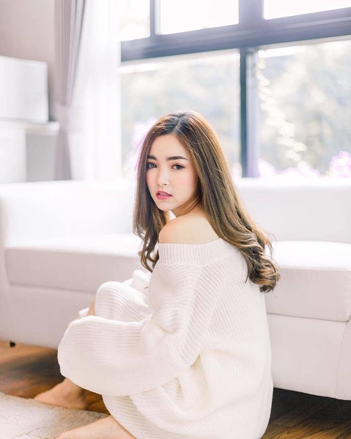 Hot girl xứ chùa tháp Thái Lan Theejuna Romsakul với nhan sắc xinh đẹp đã làm tan chảy hàng triệu trái tim qua loạt ảnh siêu dễ thương của mình. Hot girl xứ chùa tháp Thái Lan Theejuna Romsakul với nhan sắc xinh đẹp đã làm tan chảy hàng triệu trái tim qua loạt ảnh siêu dễ thương của mình.
