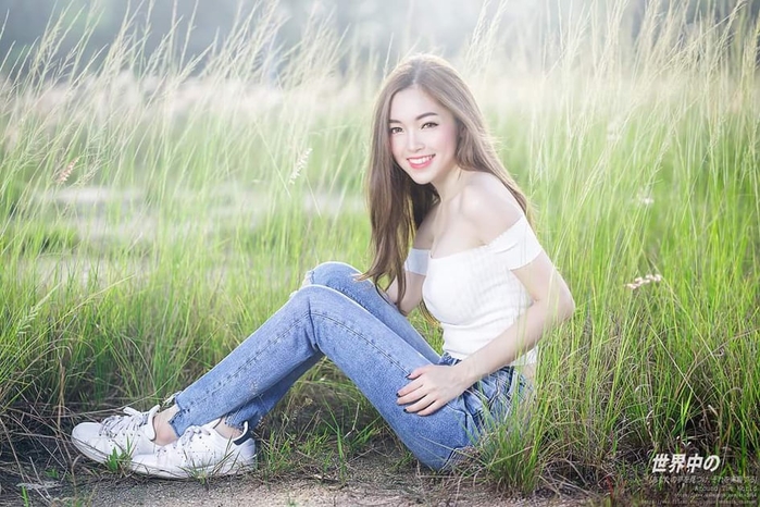 Hot girl xứ chùa tháp Thái Lan Theejuna Romsakul với nhan sắc xinh đẹp đã làm tan chảy hàng triệu trái tim qua loạt ảnh siêu dễ thương của mình. Hot girl xứ chùa tháp Thái Lan Theejuna Romsakul với nhan sắc xinh đẹp đã làm tan chảy hàng triệu trái tim qua loạt ảnh siêu dễ thương của mình.