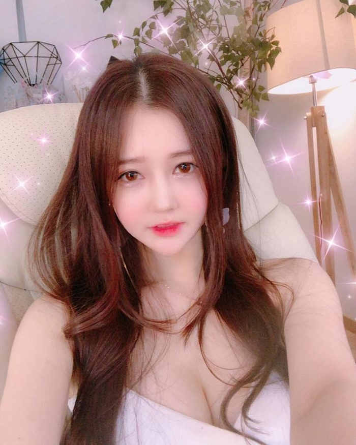 Hot girl xứ kim chi Hàn Quốc garinn_ss với nhan sắc xinh đẹp tựa thiên thần đã khiến nhiều thanh niên phải mê mệt vì cô Hot girl xứ kim chi Hàn Quốc garinn_ss với nhan sắc xinh đẹp tựa thiên thần đã khiến nhiều thanh niên phải mê mệt vì cô