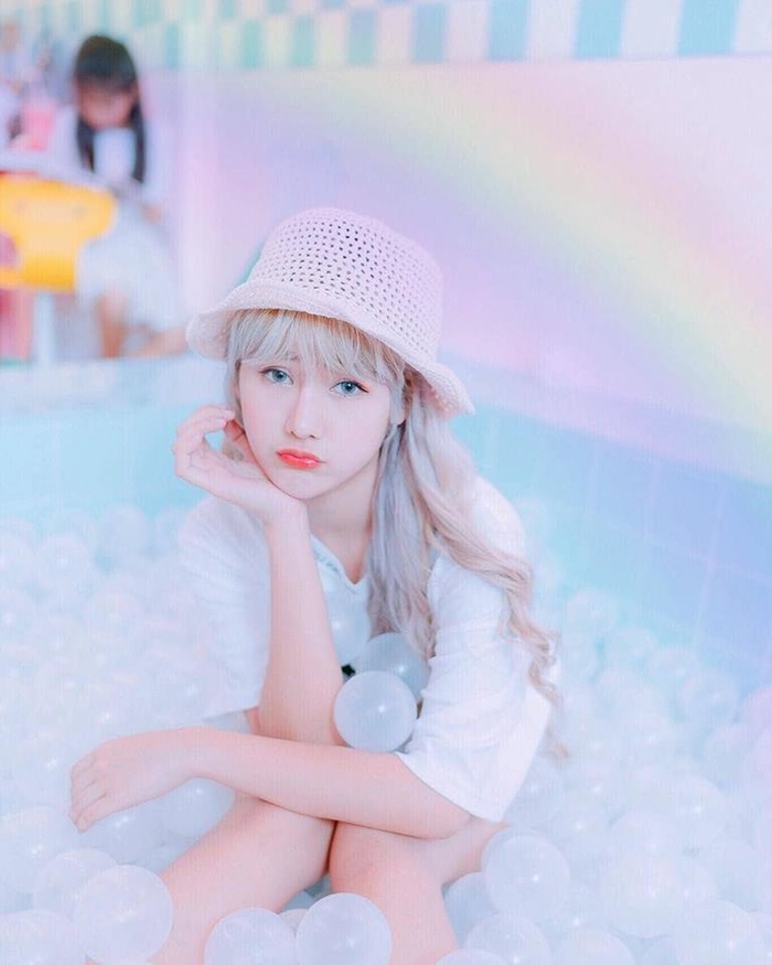 Với một nhan sắc xinh đẹp và siêu cute trong từng bức hình, hot girl xứ chùa Tháp Thái Lan Nianpnn đã khiến người xem phải mê mệt Với một nhan sắc xinh đẹp và siêu cute trong từng bức hình, hot girl xứ chùa Tháp Thái Lan Nianpnn đã khiến người xem phải mê mệt