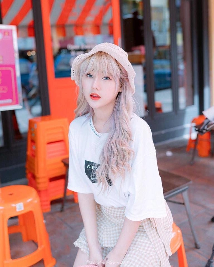 Với một nhan sắc xinh đẹp và siêu cute trong từng bức hình, hot girl xứ chùa Tháp Thái Lan Nianpnn đã khiến người xem phải mê mệt Với một nhan sắc xinh đẹp và siêu cute trong từng bức hình, hot girl xứ chùa Tháp Thái Lan Nianpnn đã khiến người xem phải mê mệt