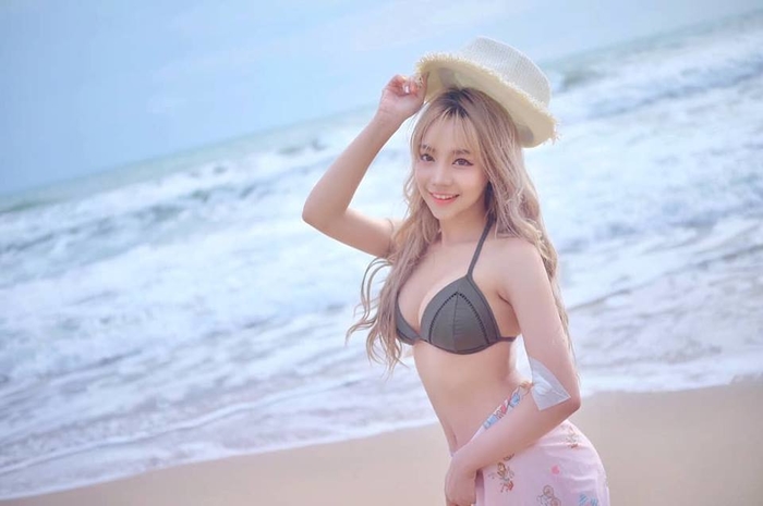 Hot girl Thái Lan Thuntia Siriphiphattanakit(IG: gedssikungg) với body chuẩn từng cm và bên cạnh đó là một nhan sắc xinh đẹp đã khiến cánh mày râu phải điêu đứng Hot girl Thái Lan Thuntia Siriphiphattanakit(IG: gedssikungg) với body chuẩn từng cm và bên cạnh đó là một nhan sắc xinh đẹp đã khiến cánh mày râu phải điêu đứng