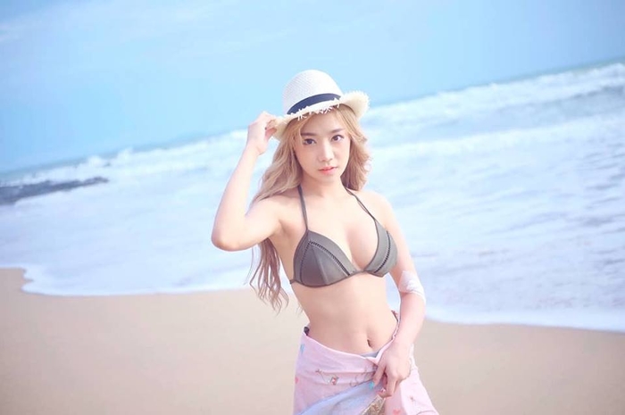 Hot girl Thái Lan Thuntia Siriphiphattanakit(IG: gedssikungg) với body chuẩn từng cm và bên cạnh đó là một nhan sắc xinh đẹp đã khiến cánh mày râu phải điêu đứng Hot girl Thái Lan Thuntia Siriphiphattanakit(IG: gedssikungg) với body chuẩn từng cm và bên cạnh đó là một nhan sắc xinh đẹp đã khiến cánh mày râu phải điêu đứng
