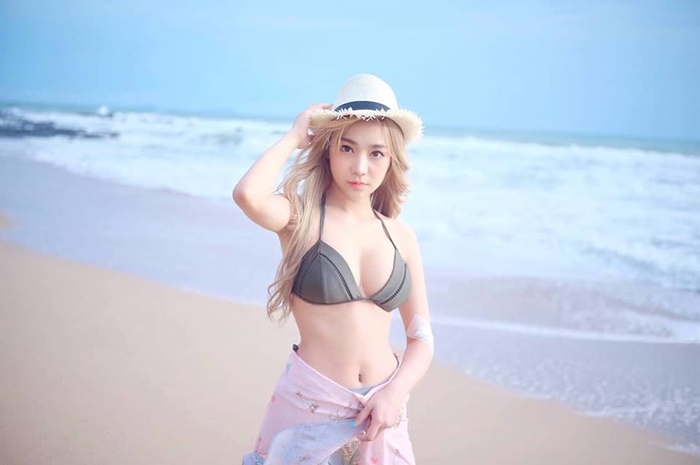 Hot girl Thái Lan Thuntia Siriphiphattanakit(IG: gedssikungg) với body chuẩn từng cm và bên cạnh đó là một nhan sắc xinh đẹp đã khiến cánh mày râu phải điêu đứng Hot girl Thái Lan Thuntia Siriphiphattanakit(IG: gedssikungg) với body chuẩn từng cm và bên cạnh đó là một nhan sắc xinh đẹp đã khiến cánh mày râu phải điêu đứng