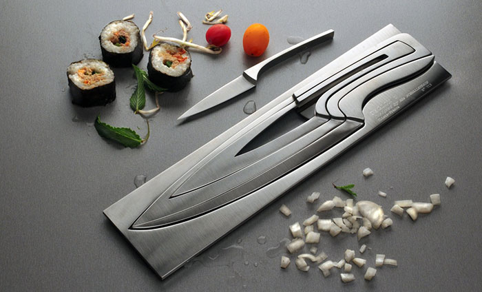 
Một sản phẩm bộ gồm 4 con dao