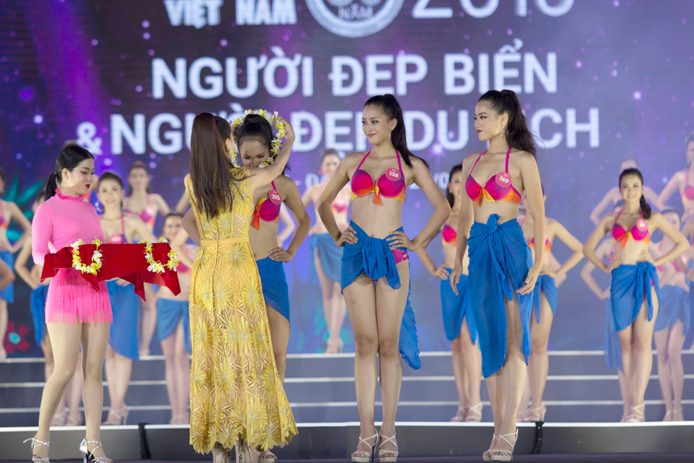 HOT: Top 3 Người đẹp Biển Hoa hậu Việt Nam 2018 chính thức lộ diện