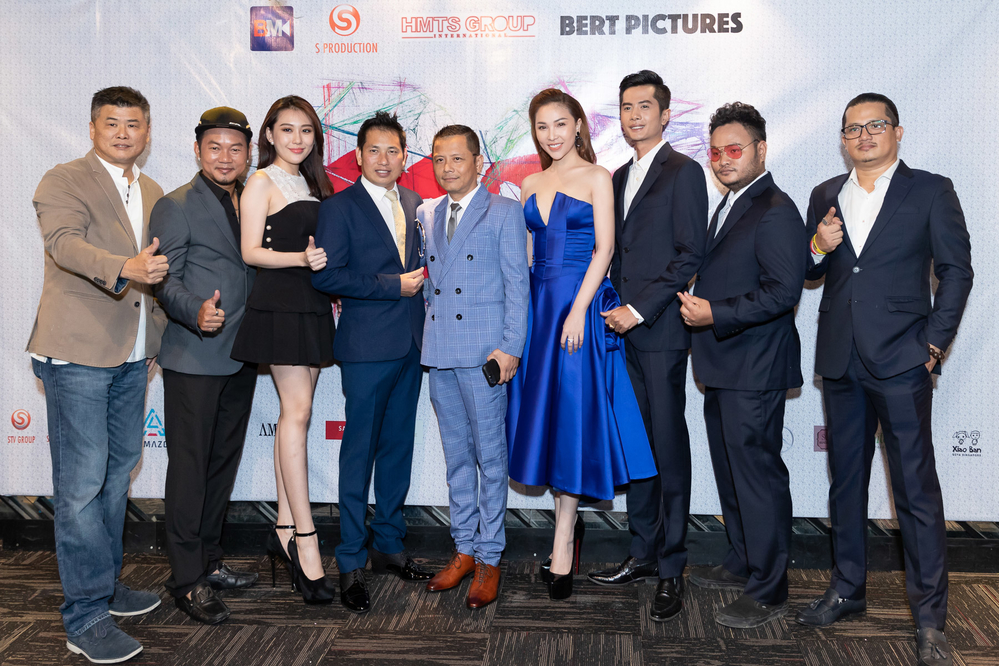 Trở lại sau 4 năm ở ẩn, Quỳnh Thư rạng rỡ trong ngày công bố dự án phim remake Thái Lan