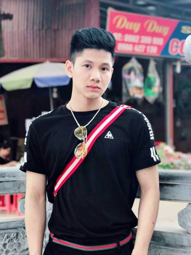 
Nguyễn Đức Đạt hiện đang là người mẫu tự do và huấn luyện viên thể hình.