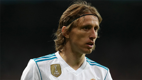 
Luka Modric xác nhận ở lại Real mùa tới.
