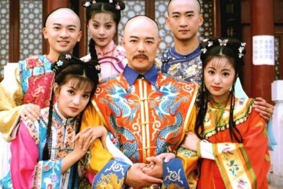 
Hoàn Châu Cách Cách là bộ phim gắn liền với thời thơ ấu có biết bao người.