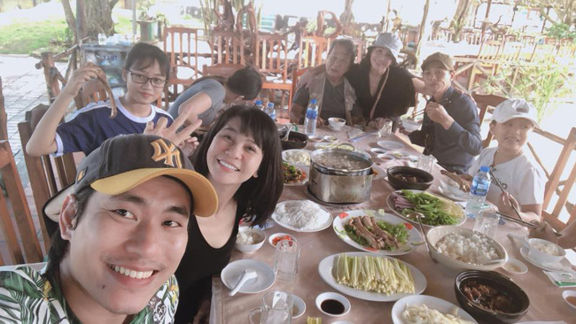 Kiều Minh Tuấn đưa Cát Phượng về quê ăn bữa cơm gia đình sau loạt tin đồn rạn nứt 