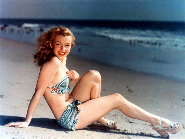 
Marilyn Monroe thởi trẻ