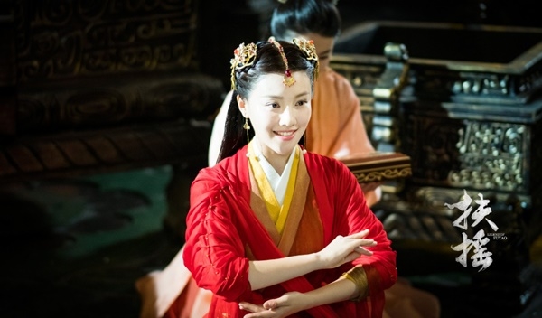 Nhan sắc đời thường xinh đẹp tựa nữ thần của con gái Ngụy Anh Lạc khiến fan 