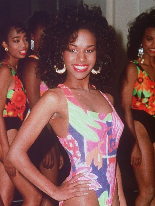 
Desiree Washington là một trong những gương mặt sáng giá tại Miss Black America năm 1991.